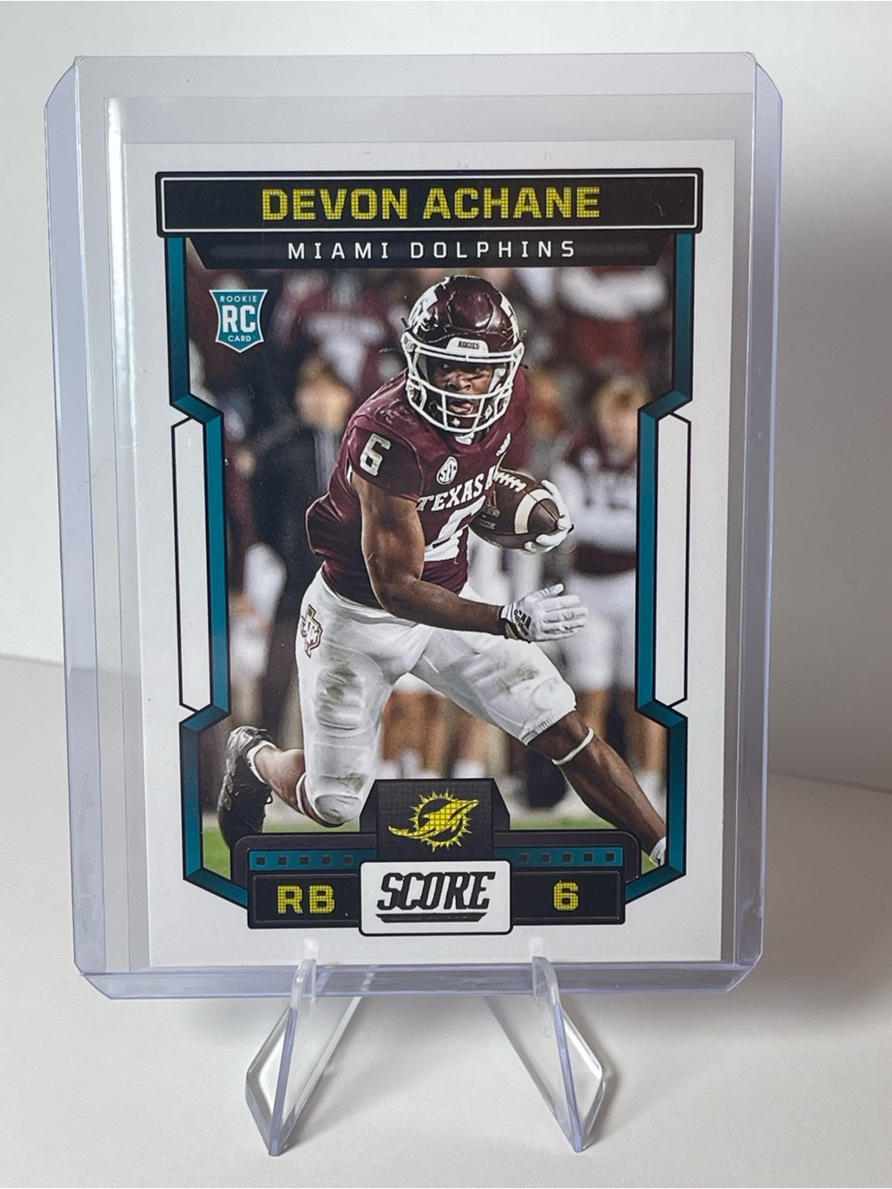 2023 Panini Score De'Von Achane rookie football card